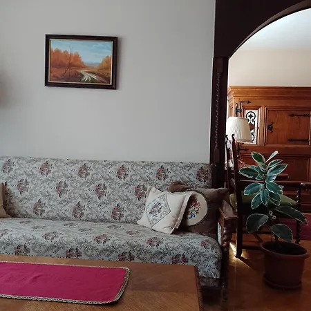 Belvarosi Classic 85 Square Meters Apartment Szombathely