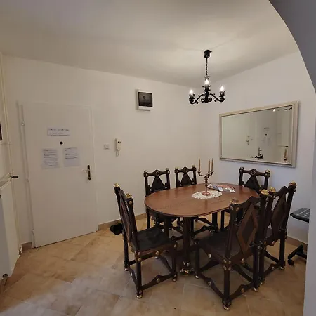 Appartement Belvarosi Classic 85 Square Meters Szombathely