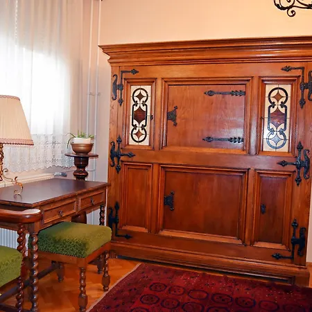 Belvarosi Classic 85 Square Meters Szombathely