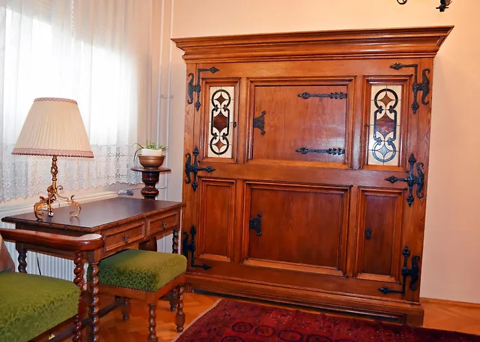 Belvarosi Classic 85 Square Meters Szombathely